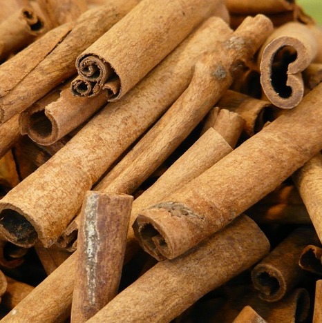 Cinnamon Bark Essential Oil (Medagascar) 3