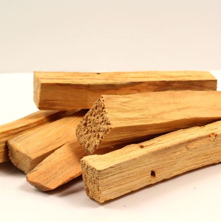 Palo Santo Essential Oil 2